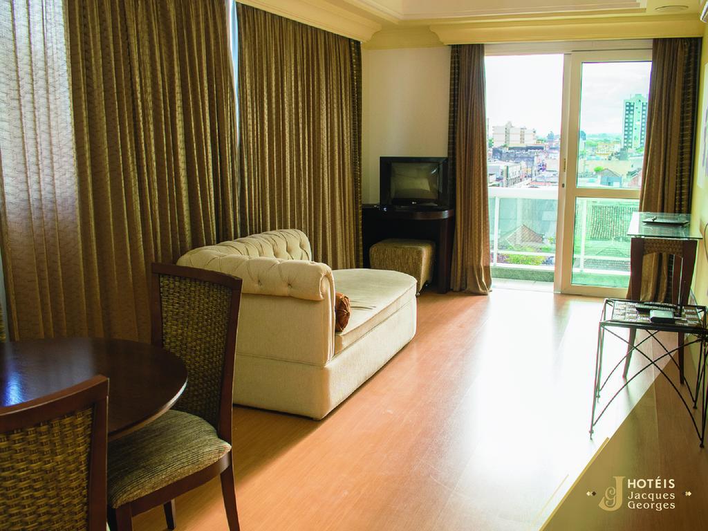 Hotel Jacques Georges Business Pelotas Exterior foto